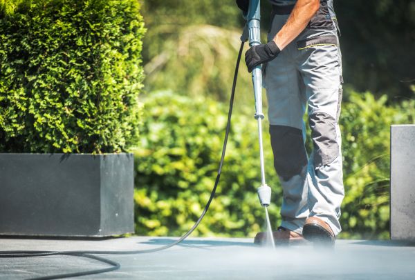 Concrete Pressure Washing in Leland