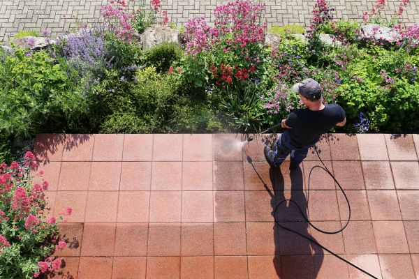 Patio Power Washing in Leland