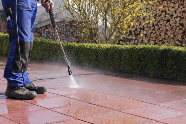 Driveway Pavers Cleaning in Leland