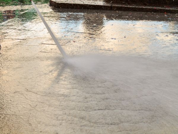 Pavement Cleaning Service in Leland